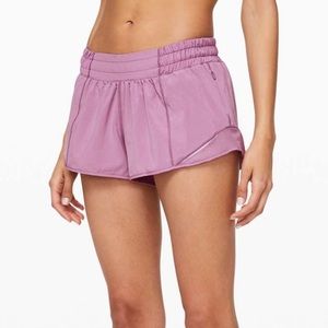 LuluLemon Hotty Hot short II